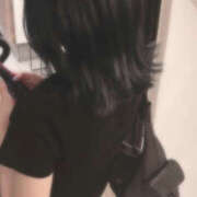 あも 髪染めたよ🎵 バイオレンス