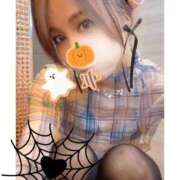 ヒメ日記 2025/10/30 20:28 投稿 ましろ ノーパンエステ!?絶頂させる天使たち