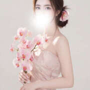 由希 花を添えて..🌸 琥珀（こはく）