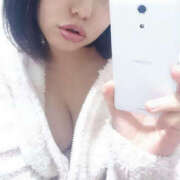 めろ（MERO) 待機中です♡ 裸でマッサージ＋デリヘルサービス！TOKYO VIP