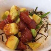 けいな マグロ＆アボカド丼💗 吉祥寺おかあさん