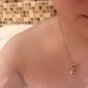 ヒメ日記 2026/03/28 01:23 投稿 ブルーベル 飾窓