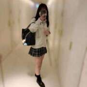 ヒメ日記 2026/07/15 13:06 投稿 江国 しずか 妄想する女学生たち 梅田校
