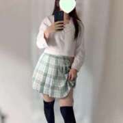 ヒメ日記 2026/07/20 14:16 投稿 江国 しずか 妄想する女学生たち 梅田校
