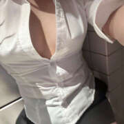 さな 出勤してます❣️ クリステル