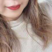 ひまり 次回19:10〜 触れたら分かるよ？🤍 熟女家 豊中蛍池店