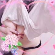 まな 出勤してるよ( 📞¨̮ )♥ 人妻・若妻デリヘル レディプレイス