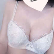 りり 明日います🙂‍↕️ 秋葉原ハンドメイド