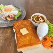 みなみ モーニング、美味しいよ👍 完熟ばなな 立川