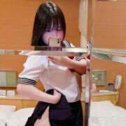 ヒメ日記 2025/04/24 12:39 投稿 ひな 白い巨乳