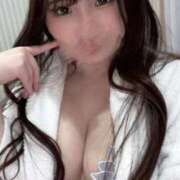 ヒメ日記 2025/12/04 13:29 投稿 ひな 白い巨乳