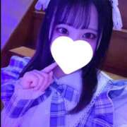 えみり 出勤〜🤍 完全密室 無抵抗