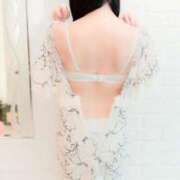 ねね 週末、一緒に過ごそ？🤍 ジャパンクラブ富士