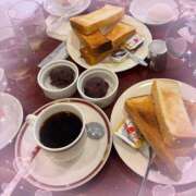 ヒメ日記 2025/11/03 14:33 投稿 すず 池袋あられ