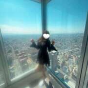 ヒメ日記 2025/04/23 17:47 投稿 如月えり・高級N〇ソープ看板 Platinum Legend(プラチナムレジェンド)