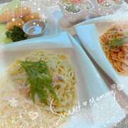 ヒメ日記 2025/11/09 15:18 投稿 いつき 素敵な女の子は好きですか？