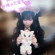 ヒメ日記 2025/08/18 23:45 投稿 七瀬なの 池袋手コキパラダイス　見習い天使とイタズラ小悪魔