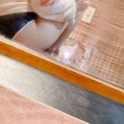 ヒメ日記 2025/02/17 23:08 投稿 はるひ プールサイド