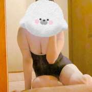 ヒメ日記 2025/05/09 13:50 投稿 はるひ プールサイド