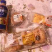 マリン【18才！完全素人美少女】 感謝(*´ω｀人)感謝 エアポート