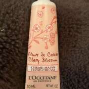 マリン【18才！完全素人美少女】 乾燥👏 エアポート