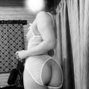 ヒメ日記 2025/12/05 09:33 投稿 ももか　奥様 SUTEKIな奥様は好きですか?