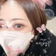 あゆり　奥様 待機所でまってるにょฅ^•ω•^ฅ SUTEKIな奥様は好きですか?