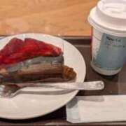 いつき 完熟ばなな八王子店　いつきです🤗 完熟ばなな八王子