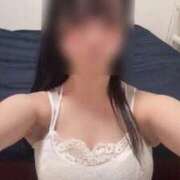 はな 🏫 😱💨 いきなりラブ彼女