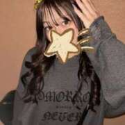 ひびき 本日出勤です！ 山梨　風俗　デリヘル　 『ラブ＆ピース学園』