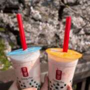 レイア【♥清楚なド変態バニー♥】 🫦 【 お休み中のお便り🍓 】ゴンチャにハマり中っ🥤✨ れいあの「 いちごミルク 」、飲みたい？🫦🍼 ドＭなバニーちゃん小倉店