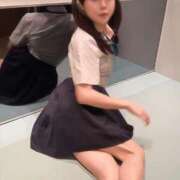 くろ 制服から出る脚🩰◝✩ アイドルドリーム