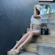 ヒメ日記 2025/09/14 15:35 投稿 えな★S級女子アナ志望現役JD S級素人清楚系デリヘル chloe