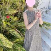 ヒメ日記 2025/11/05 11:37 投稿 えな★S級女子アナ志望現役JD S級素人清楚系デリヘル chloe