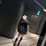 ヒメ日記 2025/11/07 18:30 投稿 えま★完全未経験のド素人美少女 渋谷S級素人清楚系デリヘル chloe