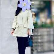 城之内まり(じょうのうちまり) 桜咲く Montrachet(モンラッシェ)