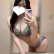 ももな 退勤しました🤍 SEXIS-セクシーズ-