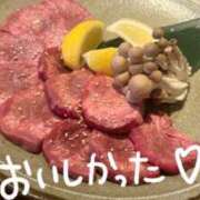 ヒメ日記 2025/07/20 03:38 投稿 黒沢めあ 断りきれない美人マッサージ嬢たち