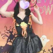 ヒメ日記 2025/10/05 20:00 投稿 らら 密着アロマにゃんにゃんSPA