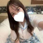 ゆん 明日の10:00～❣️🙃 コスプレアカデミー