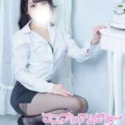 ゆり おすすめ🍒ྀི コスプレアカデミー