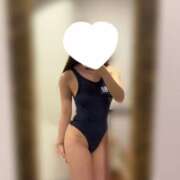 ゆあ 4/16(木) お礼♡ プールサイド