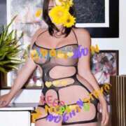 まり 「もっと絞り取ればよかった…悔しいくらい恋しい。」 人妻の楽園（博多）