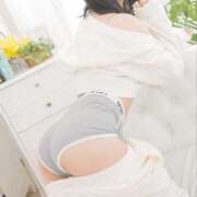 ヒメ日記 2025/03/27 16:29 投稿 りの 白い巨乳