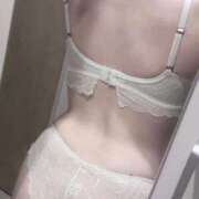 ヒメ日記 2025/10/25 13:52 投稿 篠崎ほの 全裸美女からのカゲキな誘惑