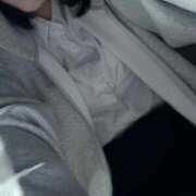 ヒメ日記 2025/11/01 02:30 投稿 篠崎ほの 全裸美女からのカゲキな誘惑