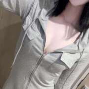 ヒメ日記 2025/12/14 17:32 投稿 篠崎ほの 全裸美女からのカゲキな誘惑