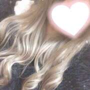 ヒメ日記 2025/03/08 05:27 投稿 えりか 全裸のいいなり美女OR満員ちかん電車