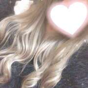 ヒメ日記 2025/03/11 05:37 投稿 えりか 全裸のいいなり美女OR満員ちかん電車