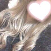 ヒメ日記 2025/03/15 23:17 投稿 えりか 全裸のいいなり美女OR満員ちかん電車